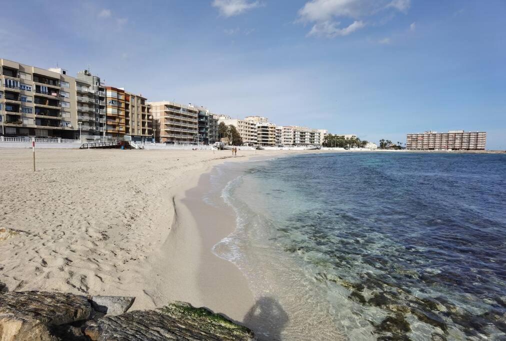 Your Spain P21 Torrevieja Bagian luar foto