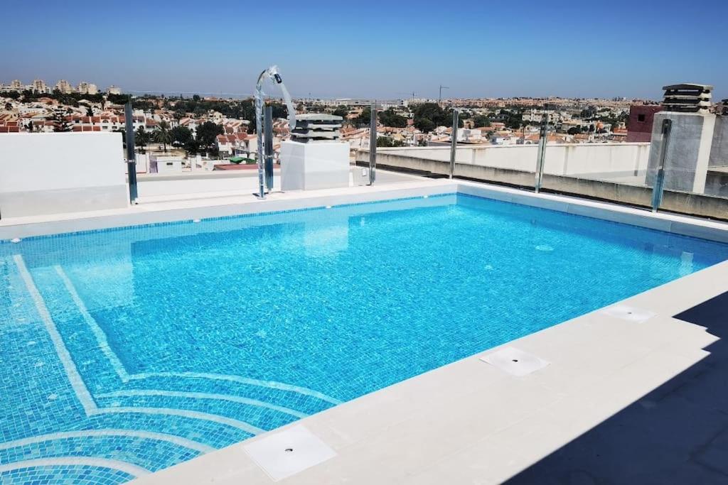 Your Spain P21 Torrevieja Bagian luar foto